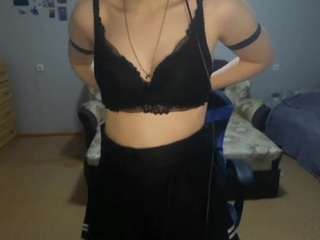 lanniekukla's CamSoda show and profile