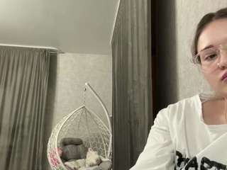 monetrouleau from CamSoda