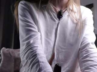 Live webcam model shantaforkin on Soda Cams