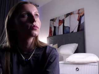 Live webcam model shantaforkin on Soda Cams