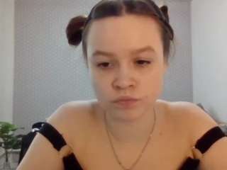 Image 1 of sunnydurhan, female webcam model,  years old, on live webcam