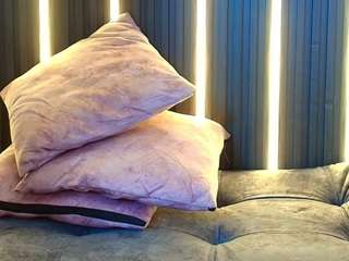 brunette-candy live cam profile