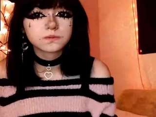 kandraguercio live cam profile