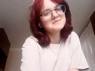 Live cam show with LaunaSuchy