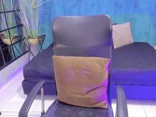 red-meggann live webcam show