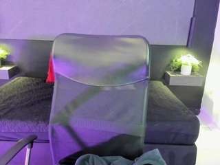 red-meggann live cam
