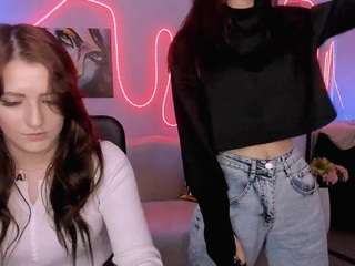 Live webcam model syrena-fly on Soda Cams