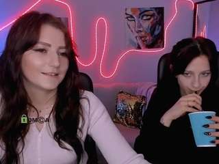 Live webcam model syrena-fly on Soda Cams