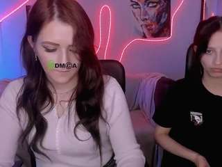 Live webcam model syrena-fly on Soda Cams