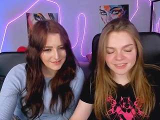 Live webcam model syrena-fly on Soda Cams