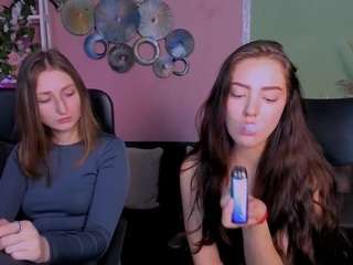 Live webcam model syrena-fly on Soda Cams