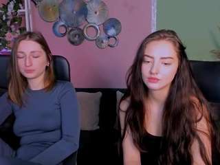 Live webcam model syrena-fly on Soda Cams