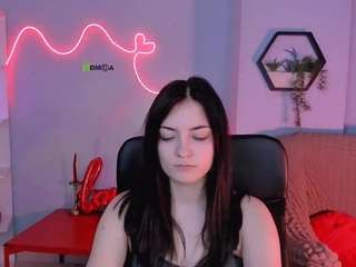 Live webcam model syrena-fly on Soda Cams