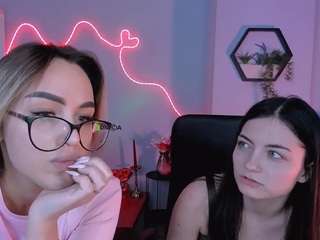 Live webcam model syrena-fly on Soda Cams