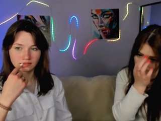 Live webcam model syrena-fly on Soda Cams