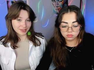 Live webcam model syrena-fly on Soda Cams