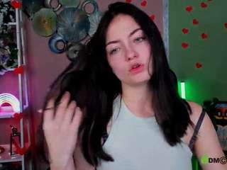 Live webcam model syrena-fly on Soda Cams