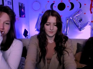 Live webcam model syrena-fly on Soda Cams