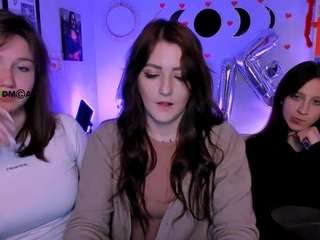 Live webcam model syrena-fly on Soda Cams