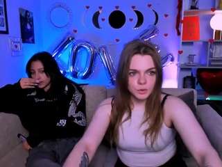 syrena-fly from CamSoda is Freechat