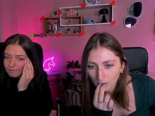 syrena-fly from CamSoda