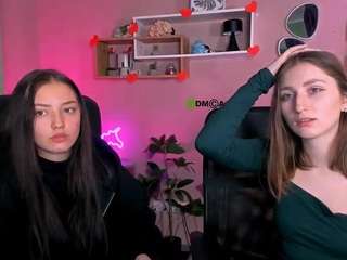 Live webcam model syrena-fly on Soda Cams