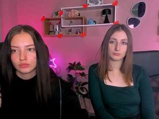 Live webcam model syrena-fly on Soda Cams