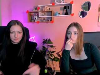 Live webcam model syrena-fly on Soda Cams