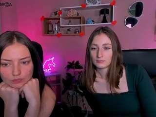 syrena-fly from CamSoda