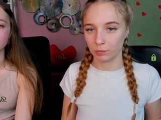 syrena-fly from CamSoda