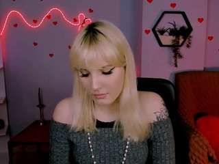 syrena-fly's CamSoda show and profile