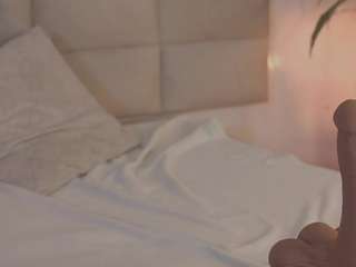 emabrooks Live Webcam on CamSoda