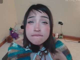 lingwii11 Live Webcam on CamSoda