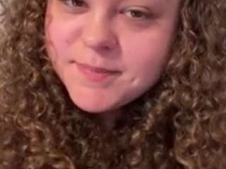 Live webcam model sweetxcheekz on Soda Cams