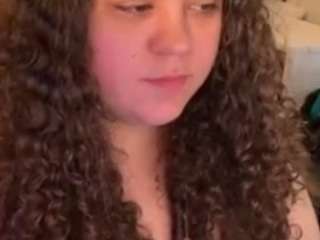 Live webcam model sweetxcheekz on Soda Cams