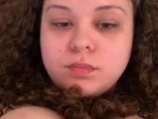 Live webcam model sweetxcheekz on Soda Cams