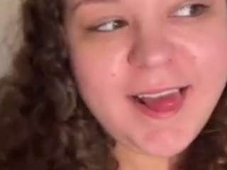 sweetxcheekz from CamSoda