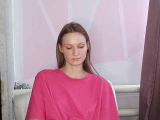 aishawollmuth's CamSoda show and profile