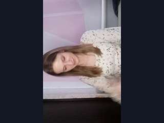 aishawollmuth webcam