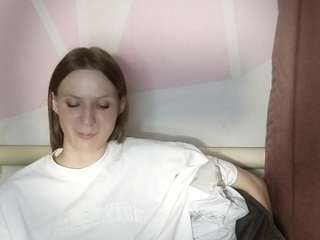 aishawollmuth's CamSoda show and profile