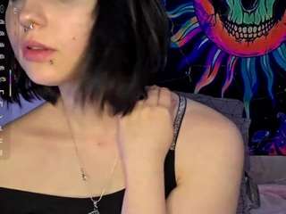 andreaspader's CamSoda show and profile