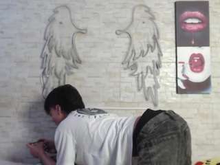 axelmilokairoDyerear