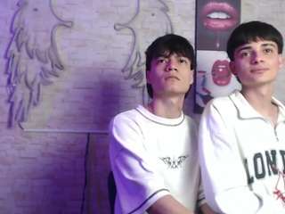 axelmilokairoDyerear