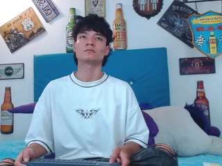 axelmilokairodyerear