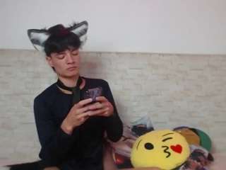 axelmilokairoDyerear