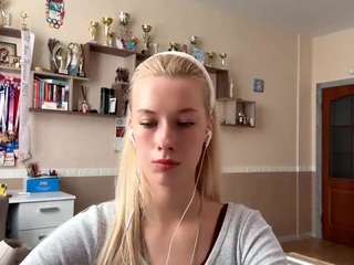 caroleebabilon from CamSoda