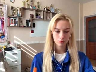 caroleebabilon Live Webcam on CamSoda