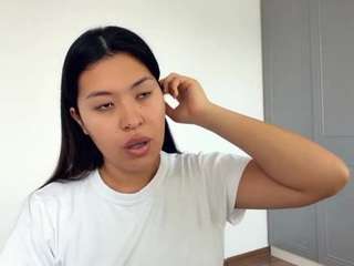 Live webcam model coraldockum on Soda Cams