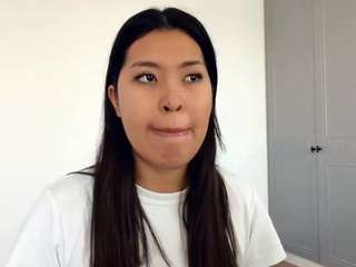 Live webcam model coraldockum on Soda Cams