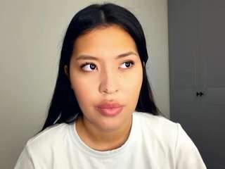 Live webcam model coraldockum on Soda Cams